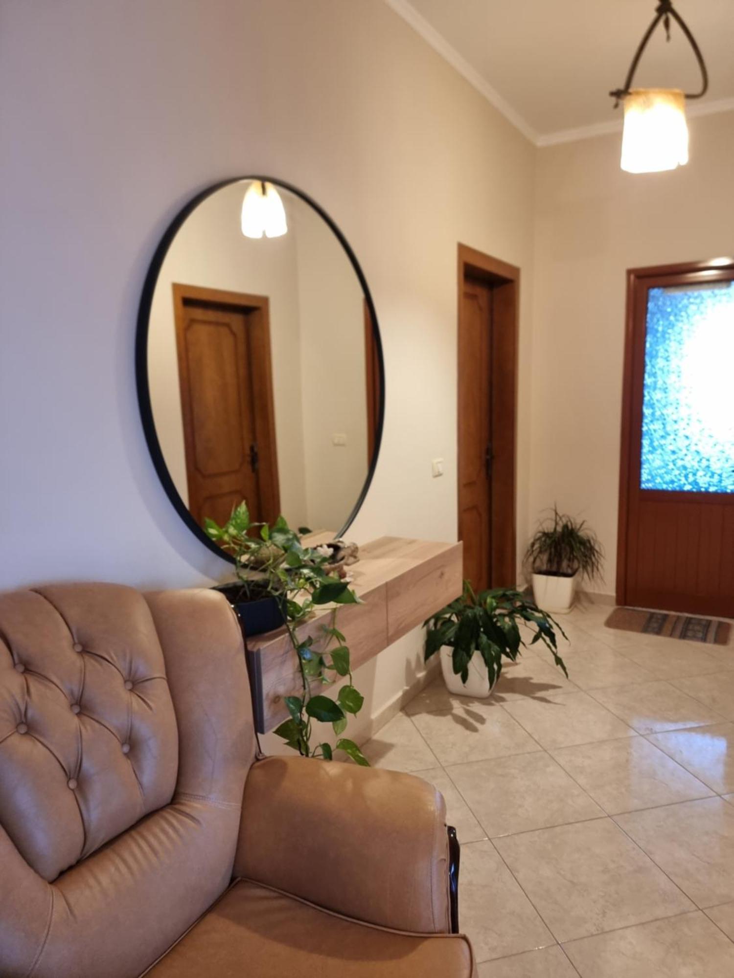 Kc Apartment เบราท ภายนอก รูปภาพ