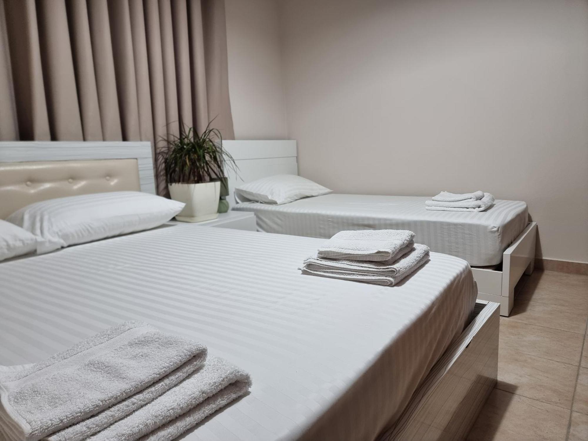 Kc Apartment เบราท ภายนอก รูปภาพ